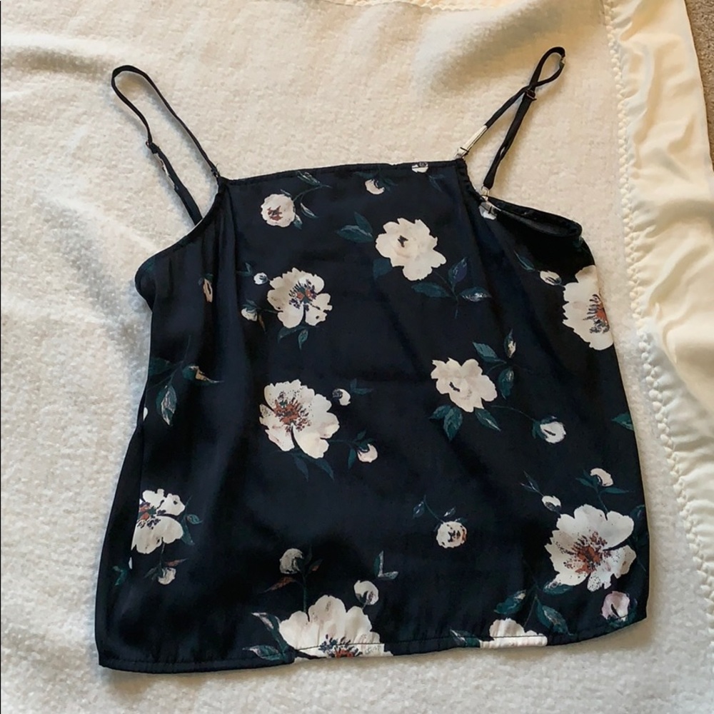 Kendall & Kylie Flower blouse